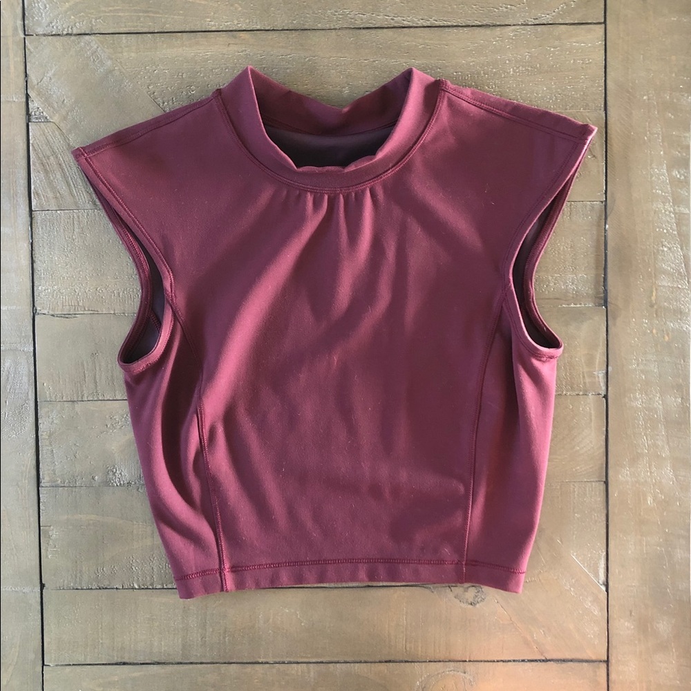 Lululemon Everlux Crop Top
